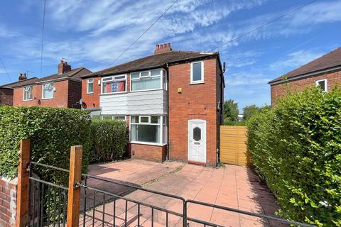 3 bed property, in Vernon Avenue, £230,000