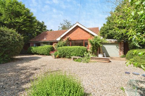 3 bed property, in Field Dalling Road, £550,000