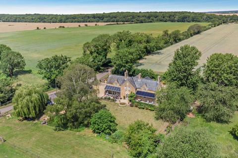 6 bed property, in Sulehay Road, £1,750,000
