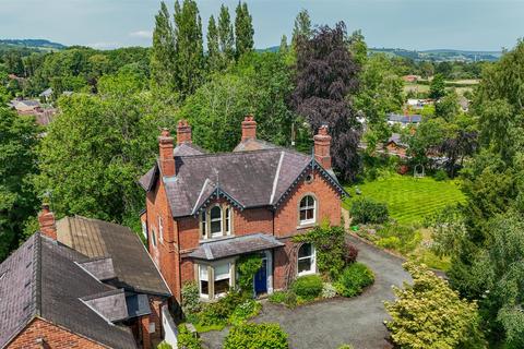 4 bed property, in Rhoswiel, £550,000