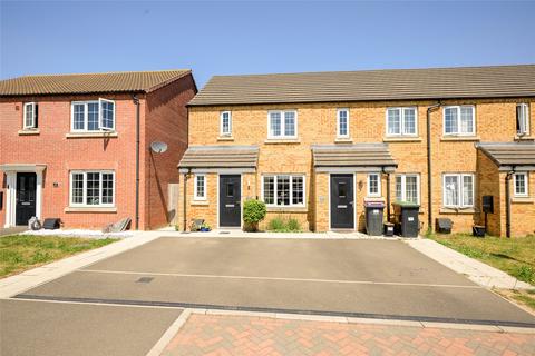 3 bed property, in Kirk Way, £190,000