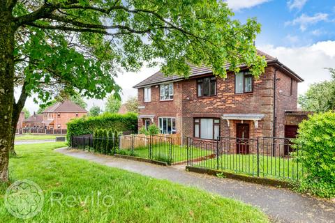 3 bed property, in Hill Top Drive, £210,000