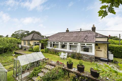 3 bed property, in Dousland, £360,000
