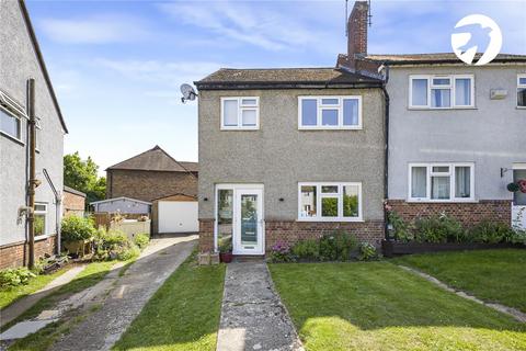 3 bed property, in Homefield Close, £425,000
