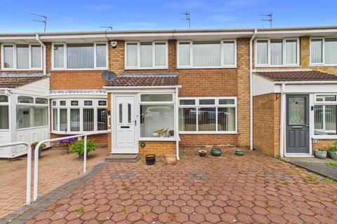 3 bed property, in Ettrick Road, £175,000