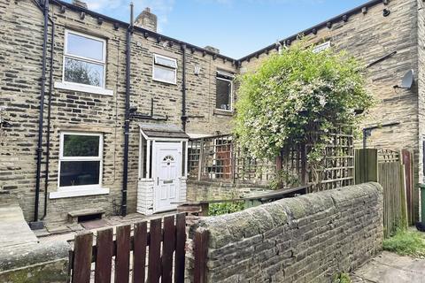 1 bed property, in Upper Green Avenue, £115,000