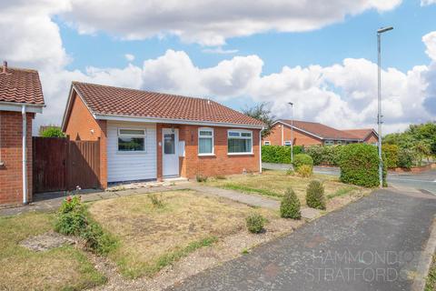 2 bed property, in Buckland Rise, £335,000