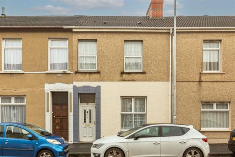 3 bed property, in New Dock Road, £110,000