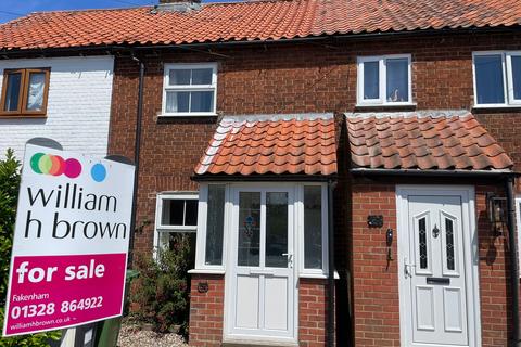 2 bed property, in The Street, £160,000