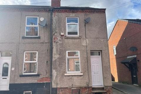 2 bed property, in Cromwell Street, £95,000