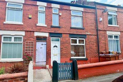 3 bed property, in Myrtle Street, £280,000