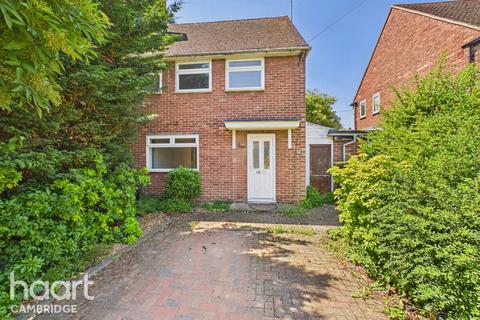 3 bed property, in Maitland Avenue, £475,000