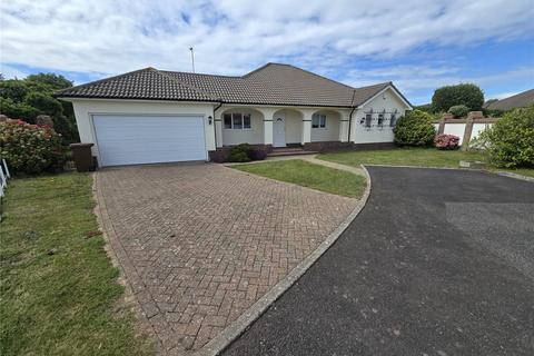 3 bed property, in Winceby Close, £780,000