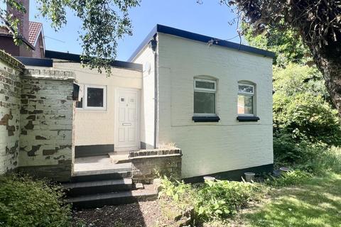 1 bed property, in Handsworth Wood Road, £55,000
