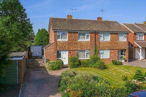 3 bed property, in Prospect Way, £375,000