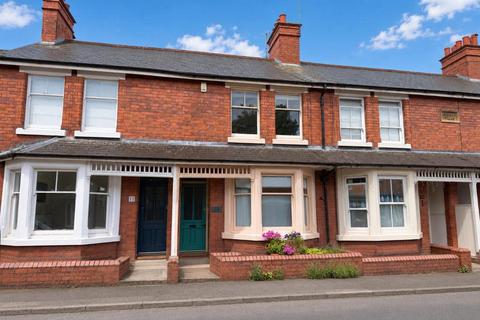 3 bed property, in Baysham Street, £249,995
