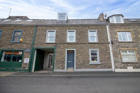 Studio, in Teviot Court, £55,000
