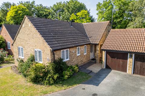 3 bed property, in The Sandpipers, £450,000