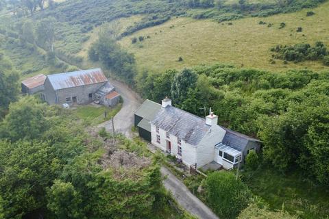 3 bed property, in Bwlchllan, £295,000