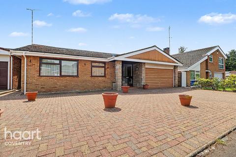 3 bed property, in Sylvan Drive, £575,000