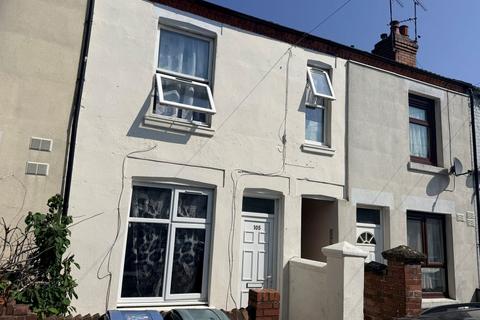 4 bed property, in 105 Oliver Street, £152,000