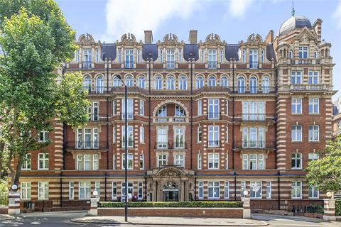 2 bed property, in Maida Vale, £2,295,000