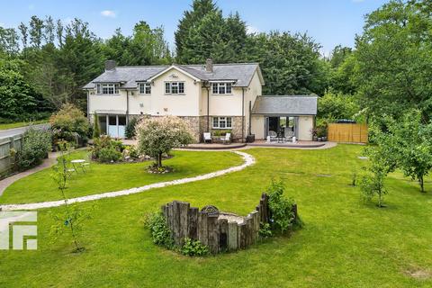 6 bed property, in St Brides Road, £1,100,000
