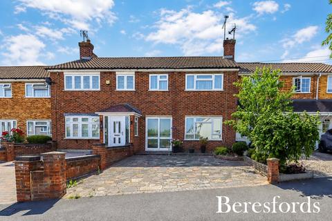3 bed property, in Severn Drive, £450,000
