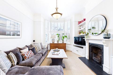 4 bed property, in Charlton Church Lane, £800,000