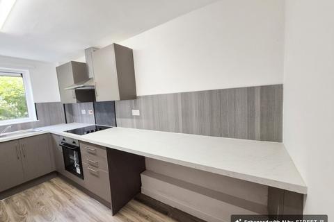 1 bed property, in The Paddock, £55,000