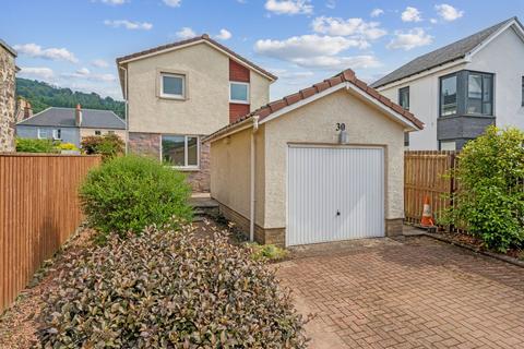 3 bed property, in Pearl Street, £245,000