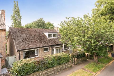 5 bed property, in Camborne Road, £250,000