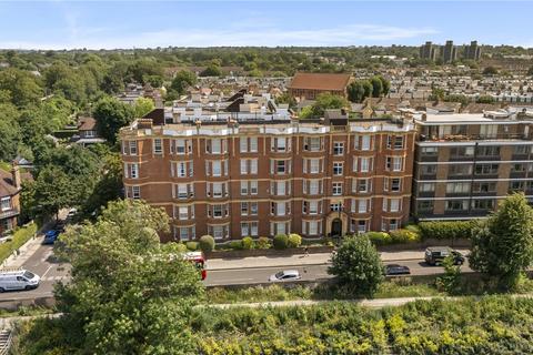 2 bed property, in The Terrace, £1,295,000