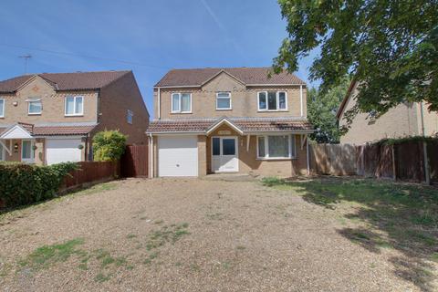 4 bed property, in Dock Road, £325,000