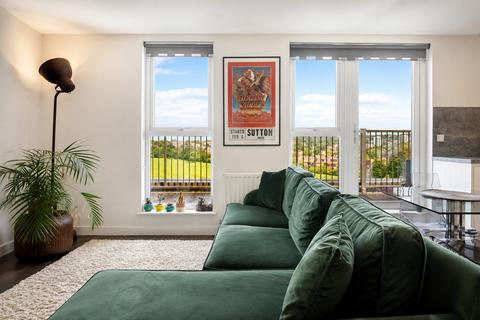 2 bed property, in Swannell Way, £485,000