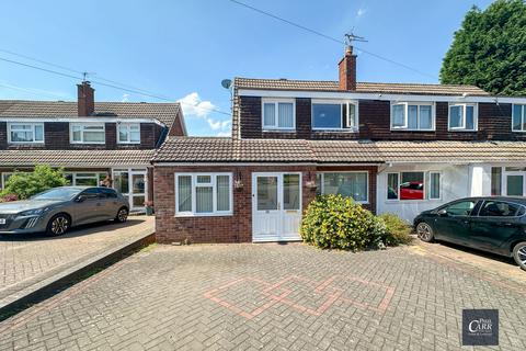 3 bed property, in Yewtree Road, £350,000