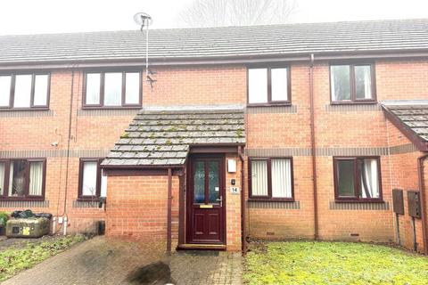 2 bed property, in Pullman Court, £85,000