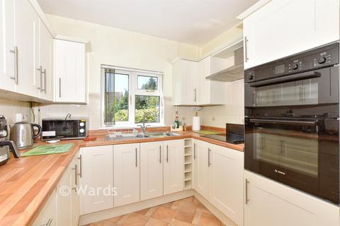 3 bed property, in Biggins Wood Road, £300,000