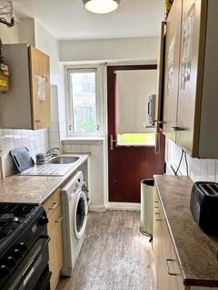 2 bed property, in Dagenham, £339,995