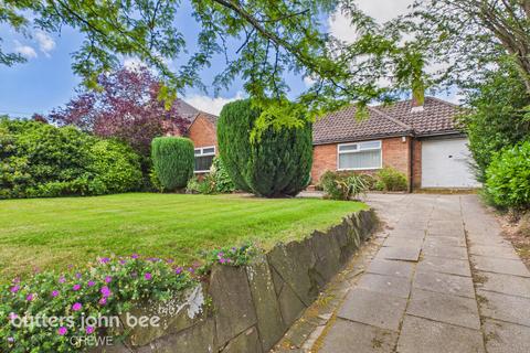 2 bed property, in Crewe Road, £260,000