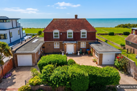 4 bed property, in Coastal Road, £2,200,000