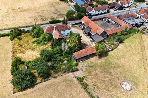 5 bed property, in Ongar, £1,100,000