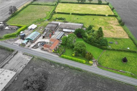6 bed property, in Castle Farm, £1,950,000