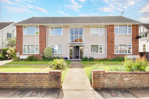 1 bed property, in Brooklyn Avenue, £179,950
