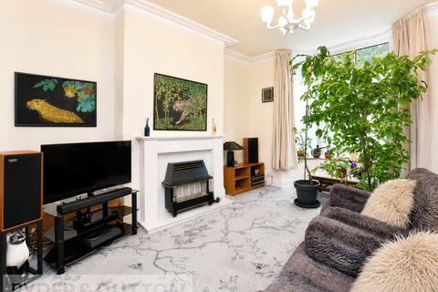 3 bed property, in Sheriff Street, £220,000