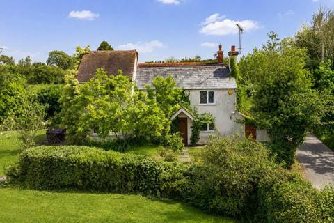 2 bed property, in Brittons Lane, £750,000