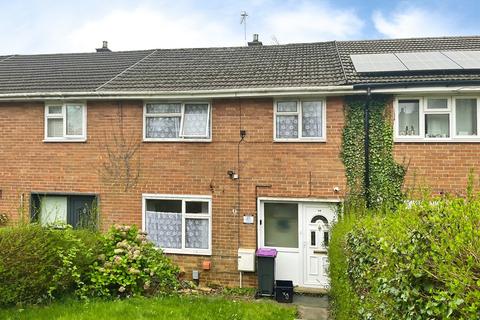 3 bed property, in Trinity Road, £155,000