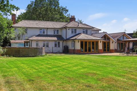 5 bed property, in Leavenheath, £1,200,000