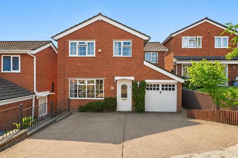 4 bed property, in Woodthorpe Drive, £370,000