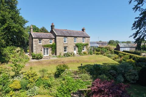4 bed property, in Stonecross Rigg, £975,000